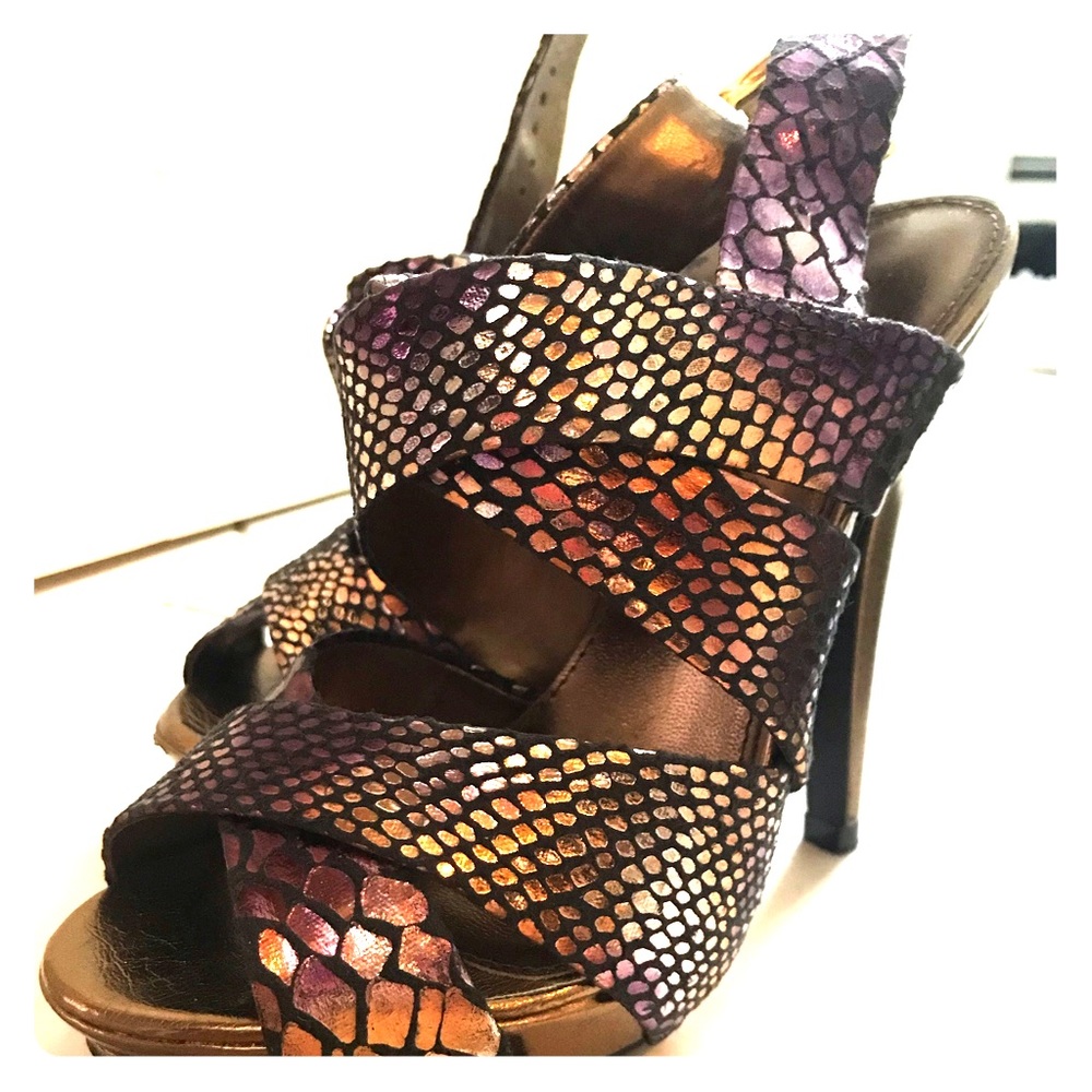 Snake skin high heels